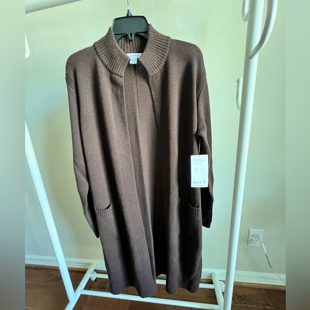 Athleta wrap size M